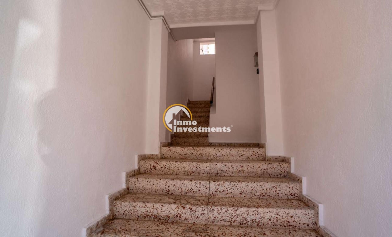 Bestaande bouw - Commercieel - Torrevieja - Centro