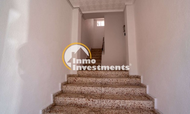 Bestaande bouw - Commercieel - Torrevieja - Centro