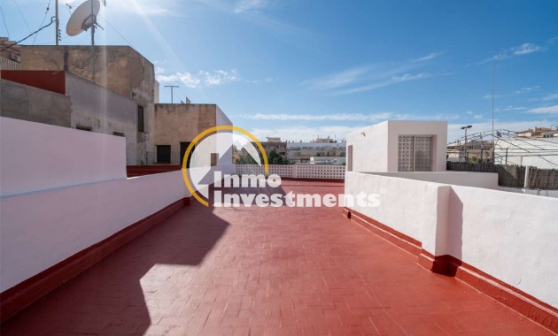 Bestaande bouw - Commercieel - Torrevieja - Centro