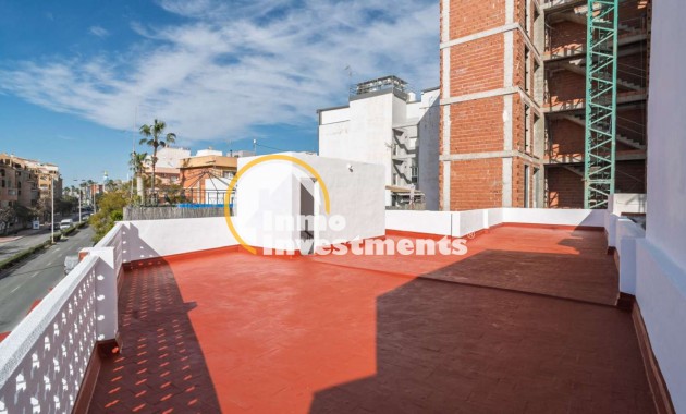 Bestaande bouw - Commercieel - Torrevieja - Centro