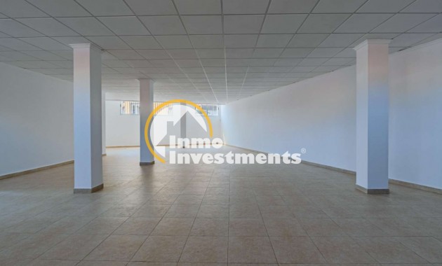 Bestaande bouw - Business local - Torrevieja - Nueva Torrevieja - Aguas Nuevas