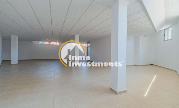 Bestaande bouw - Business local - Torrevieja - Nueva Torrevieja - Aguas Nuevas