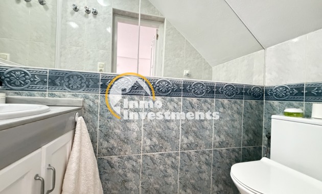 Resale - Town house - Villamartin - Bosque de las Lomas 