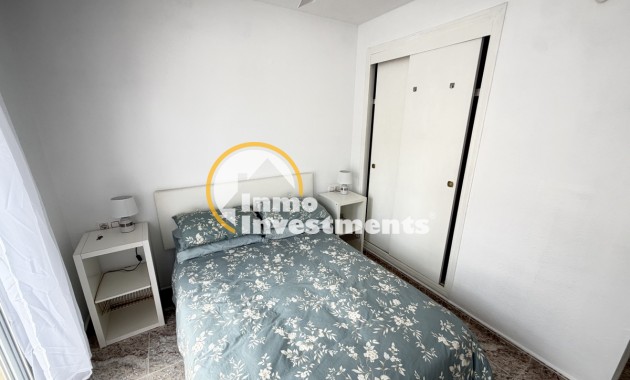 Resale - Town house - Villamartin - Bosque de las Lomas 