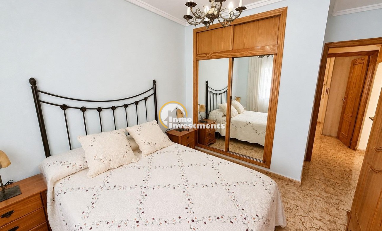 Resale - Apartment - Torrevieja
