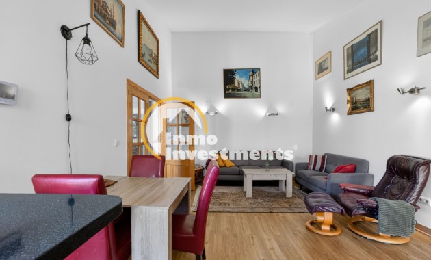 Resale - Villa - Detached - Torrevieja - Aguas Nuevas