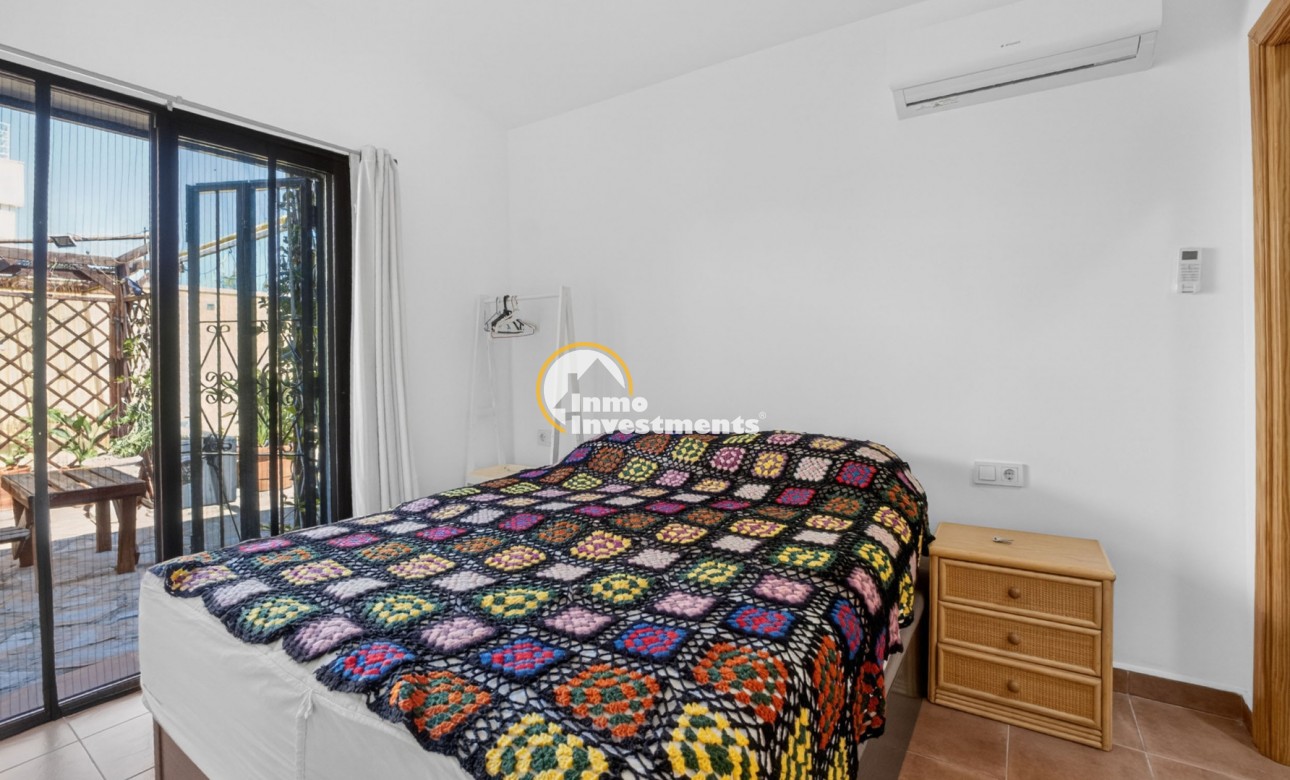 Resale - Villa - Detached - Torrevieja - Aguas Nuevas