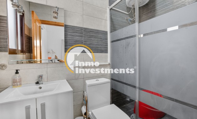 Resale - Villa - Detached - Torrevieja - Aguas Nuevas