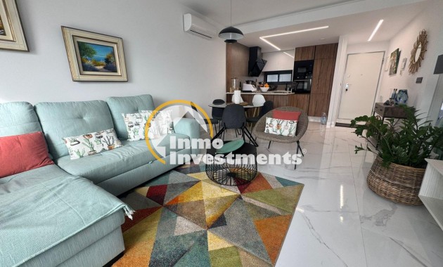 Resale - Bungalow - El Raso - El raso