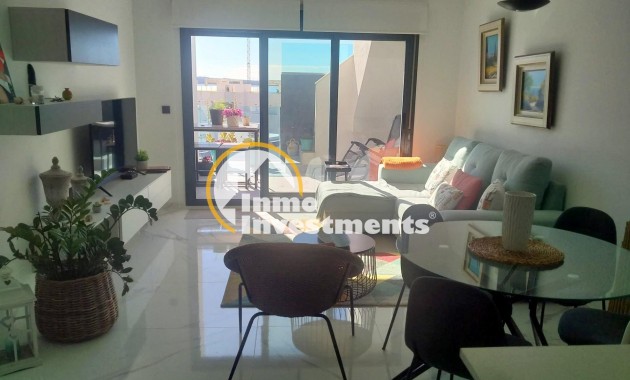 Resale - Bungalow - El Raso - El raso