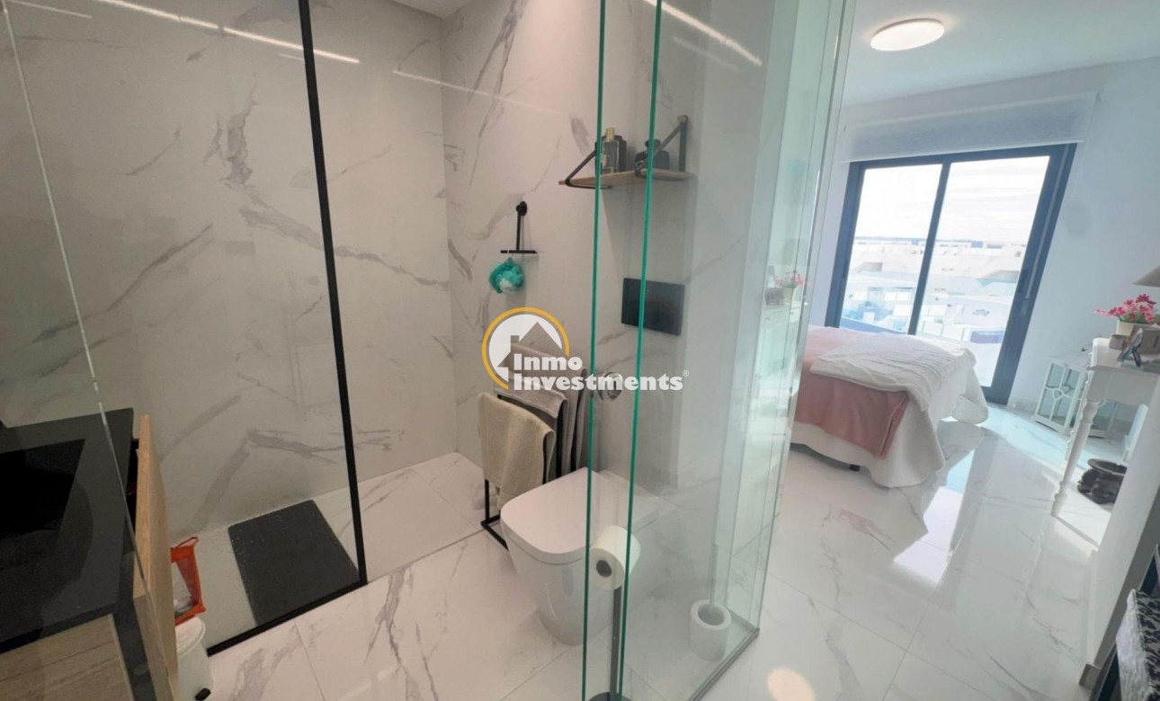 Resale - Bungalow - El Raso - El raso