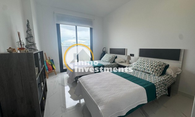 Resale - Bungalow - El Raso - El raso