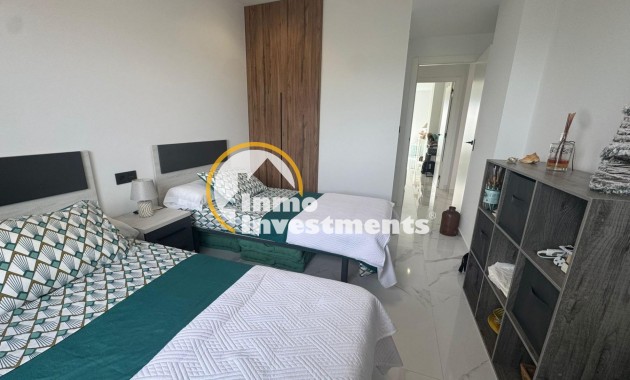 Resale - Bungalow - El Raso - El raso