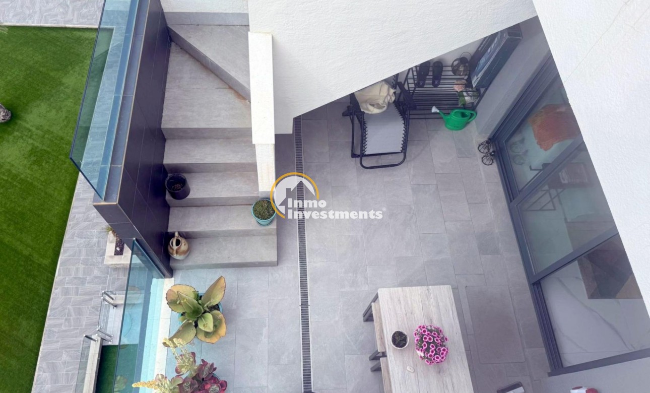 Resale - Bungalow - El Raso - El raso