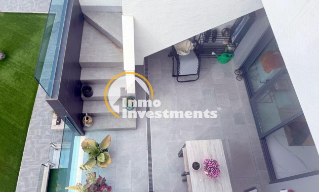 Resale - Bungalow - El Raso - El raso