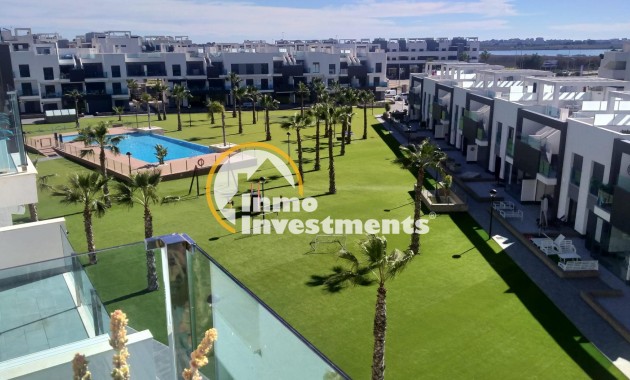 Resale - Bungalow - El Raso - El raso
