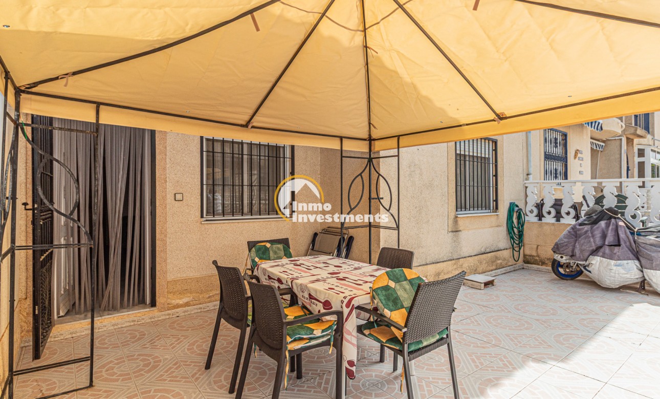 Resale - Bungalow - Torrevieja - San Luis
