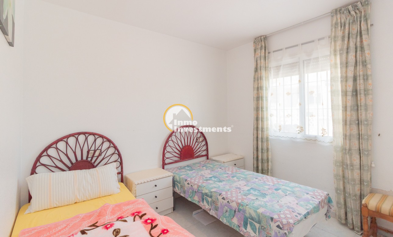 Resale - Bungalow - Torrevieja - San Luis