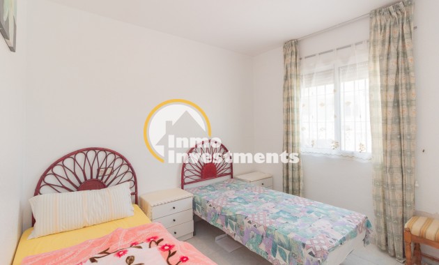 Resale - Bungalow - Torrevieja - San Luis