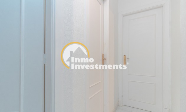 Resale - Bungalow - Torrevieja - San Luis