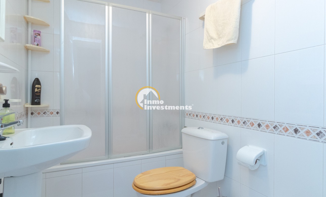 Resale - Bungalow - Torrevieja - San Luis