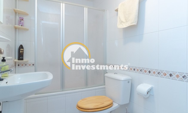 Resale - Bungalow - Torrevieja - San Luis