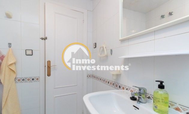 Resale - Bungalow - Torrevieja - San Luis