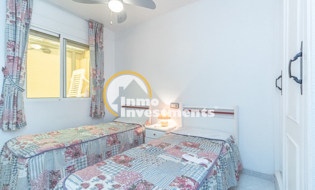 Resale - Bungalow - Torrevieja - San Luis
