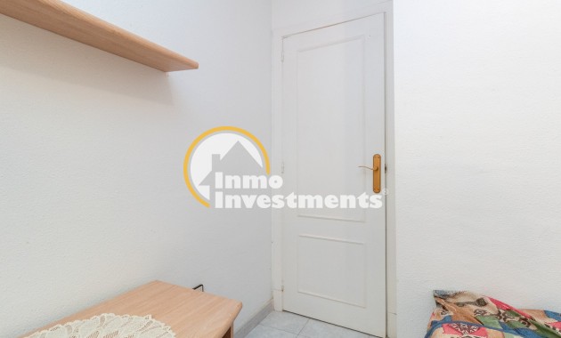 Resale - Bungalow - Torrevieja - San Luis