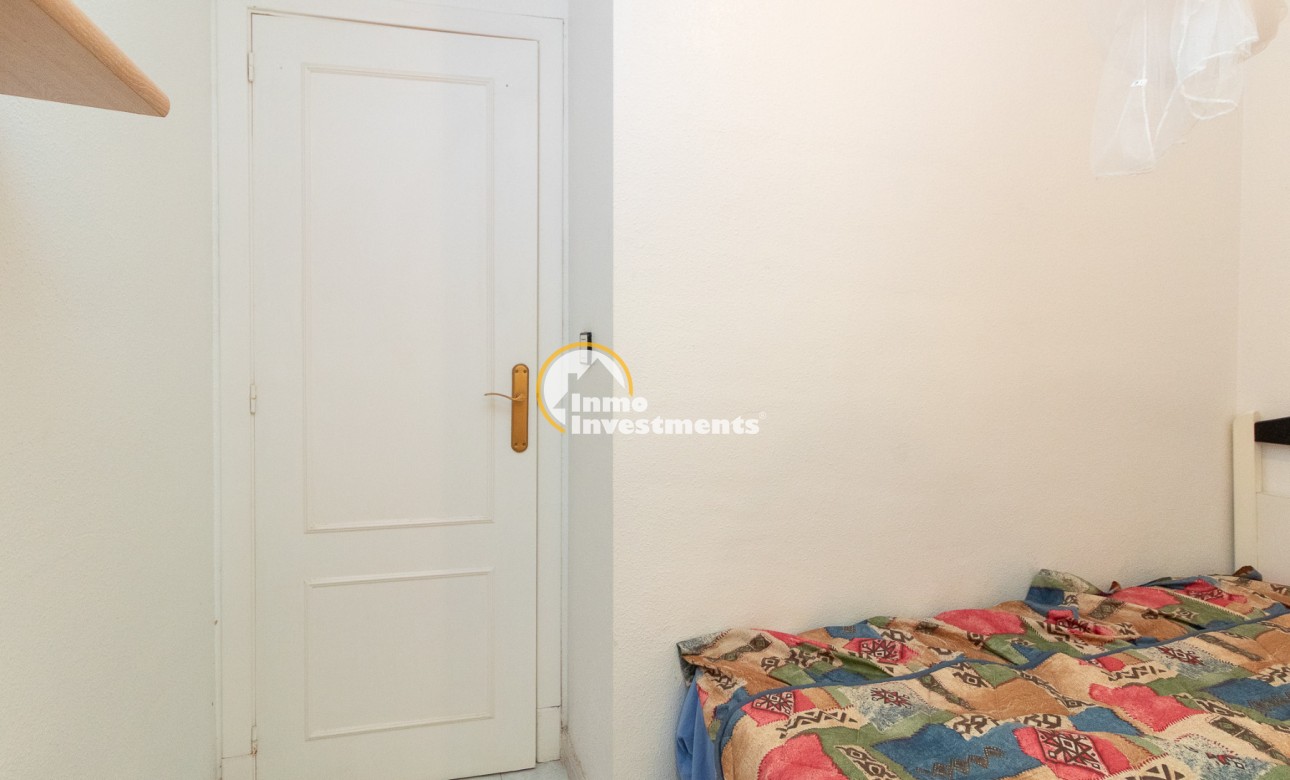 Resale - Bungalow - Torrevieja - San Luis