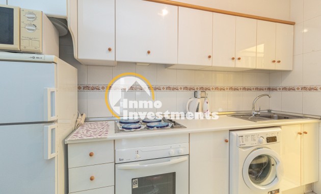 Resale - Bungalow - Torrevieja - San Luis