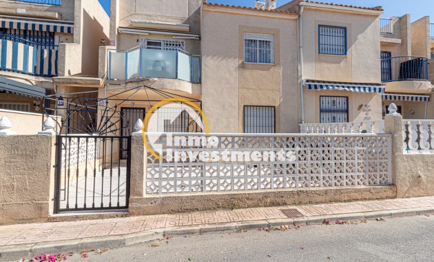 Resale - Bungalow - Torrevieja - San Luis