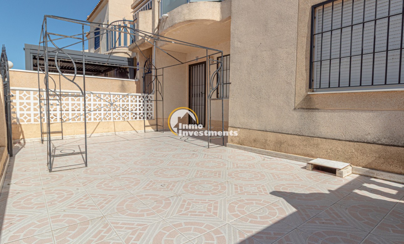 Resale - Bungalow - Torrevieja - San Luis