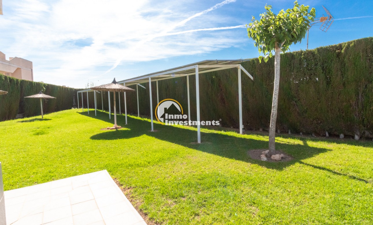 Resale - Bungalow - Torrevieja - San Luis