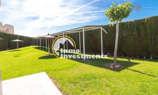 Resale - Bungalow - Torrevieja - San Luis