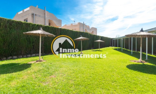Resale - Bungalow - Torrevieja - San Luis