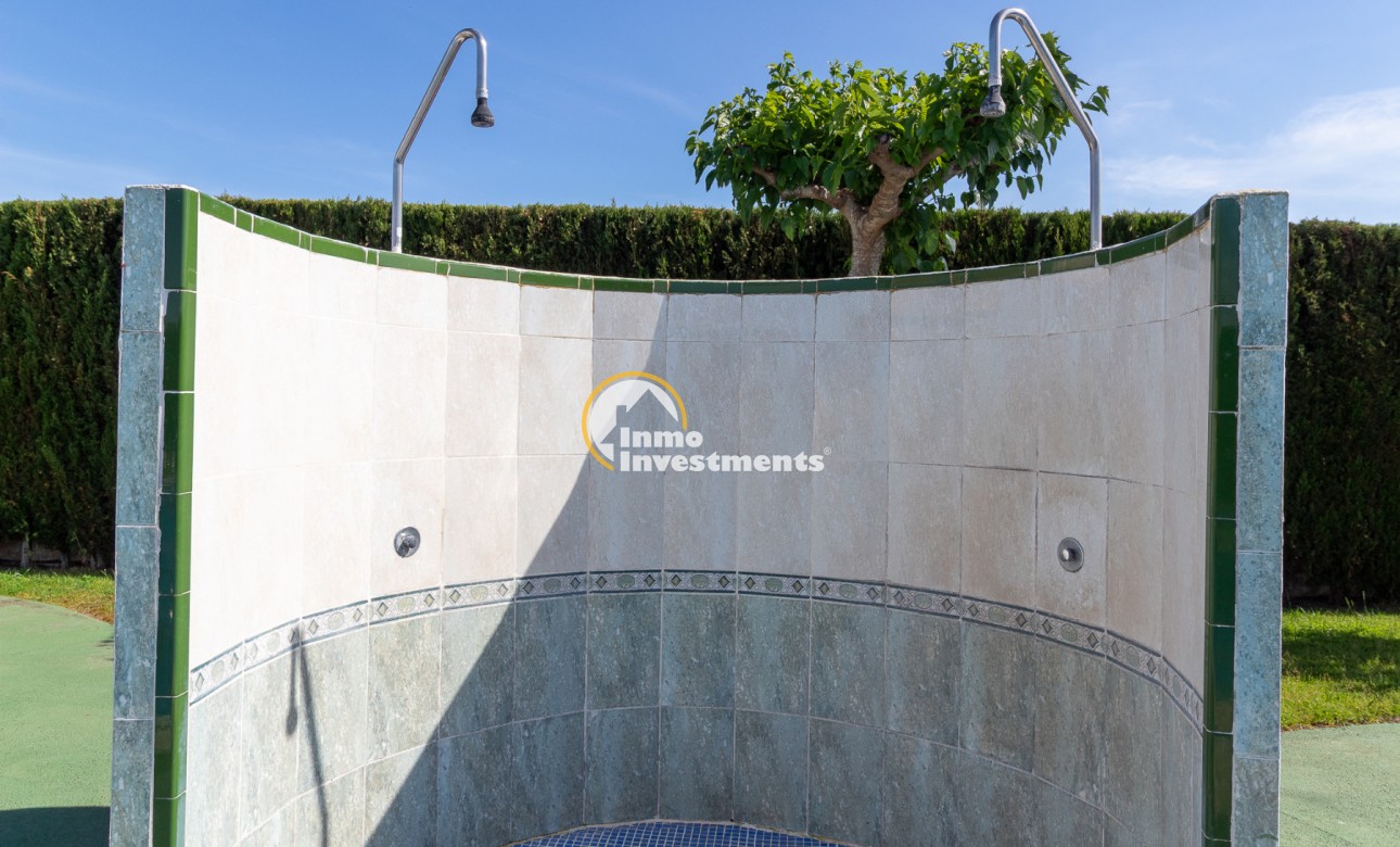 Resale - Bungalow - Torrevieja - San Luis