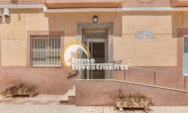 Bestaande bouw - Appartement - Torrevieja - La Mata pueblo