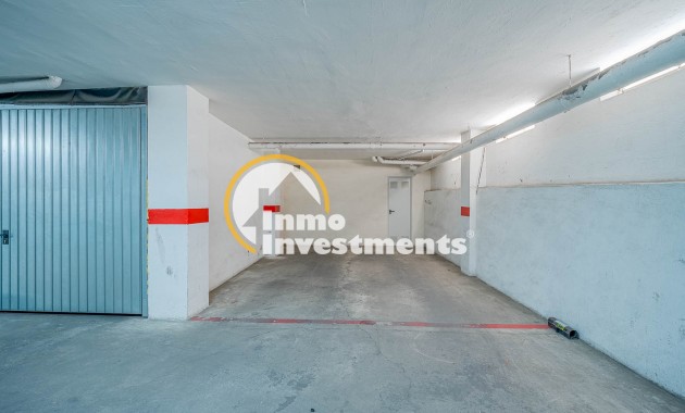 Resale - Apartment - Torrevieja - Torrevieja Centre