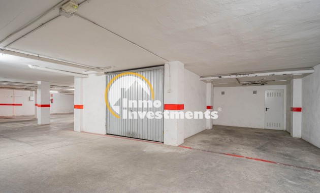 Resale - Apartment - Torrevieja - Torrevieja Centre