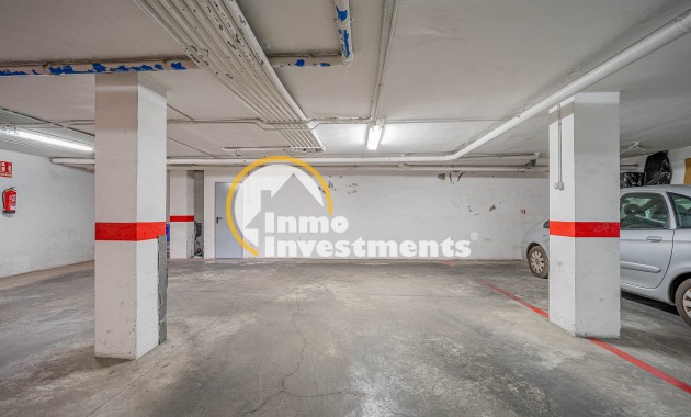 Resale - Apartment - Torrevieja - Torrevieja Centre