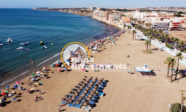 Resale - Apartment - Torrevieja - Torrevieja Centre