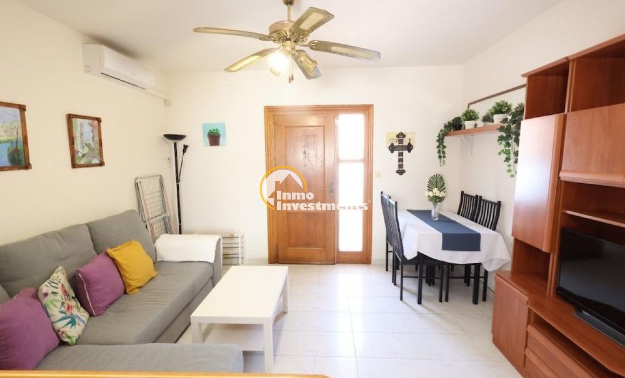 Bestaande bouw - Bungalow - Torrevieja - La Siesta - El Salado - Torreta