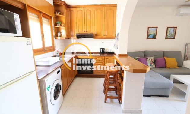 Bestaande bouw - Bungalow - Torrevieja - La Siesta - El Salado - Torreta