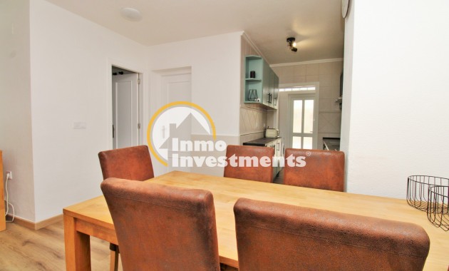 Resale - Town house - Villamartin - Blue Lagoon