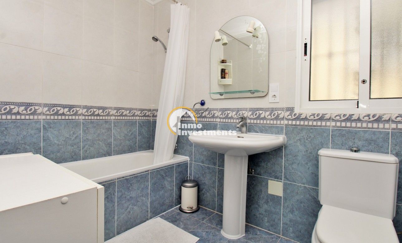 Resale - Town house - Villamartin - Blue Lagoon