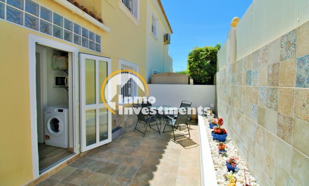 Resale - Town house - Villamartin - Blue Lagoon