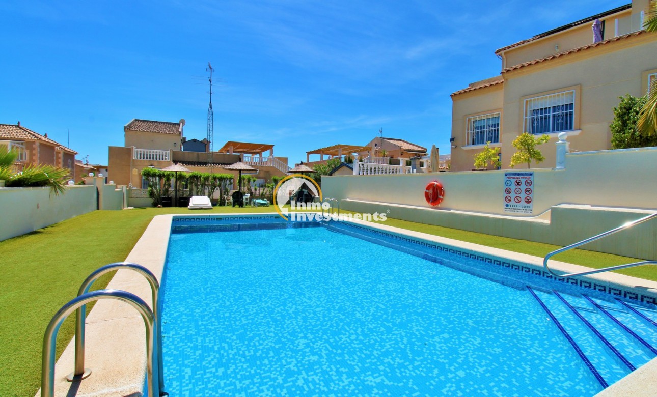 Resale - Town house - Villamartin - Blue Lagoon