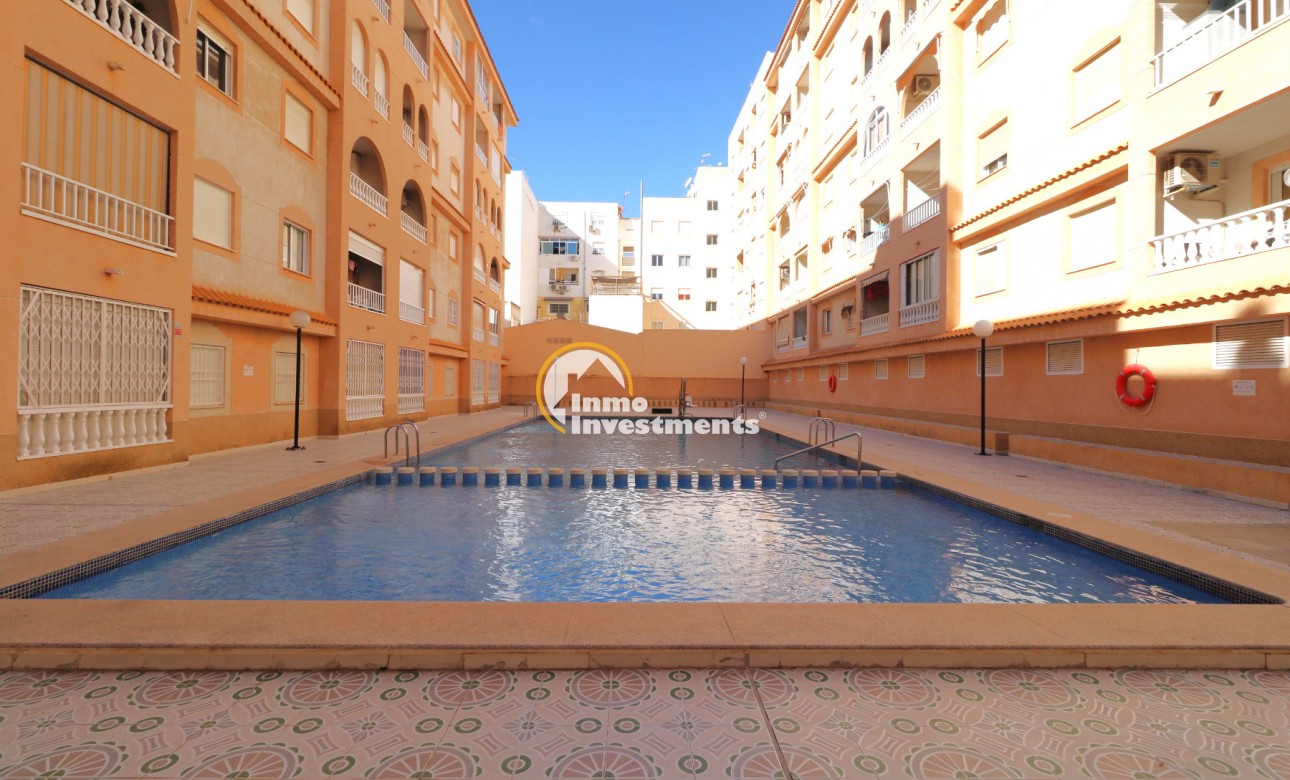 Resale - Apartment - Torrevieja