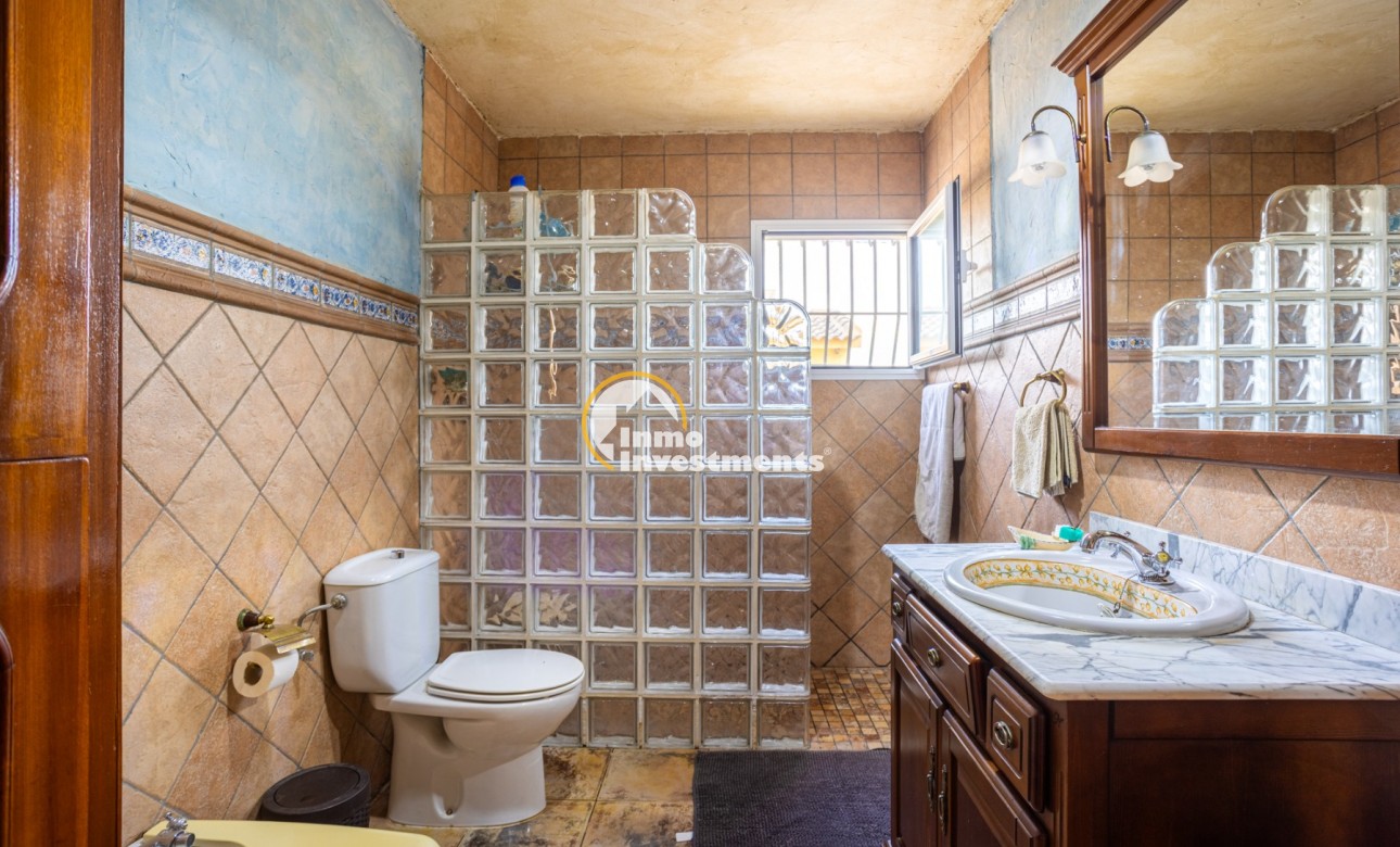 Bestaande bouw - Villa - Elche - 